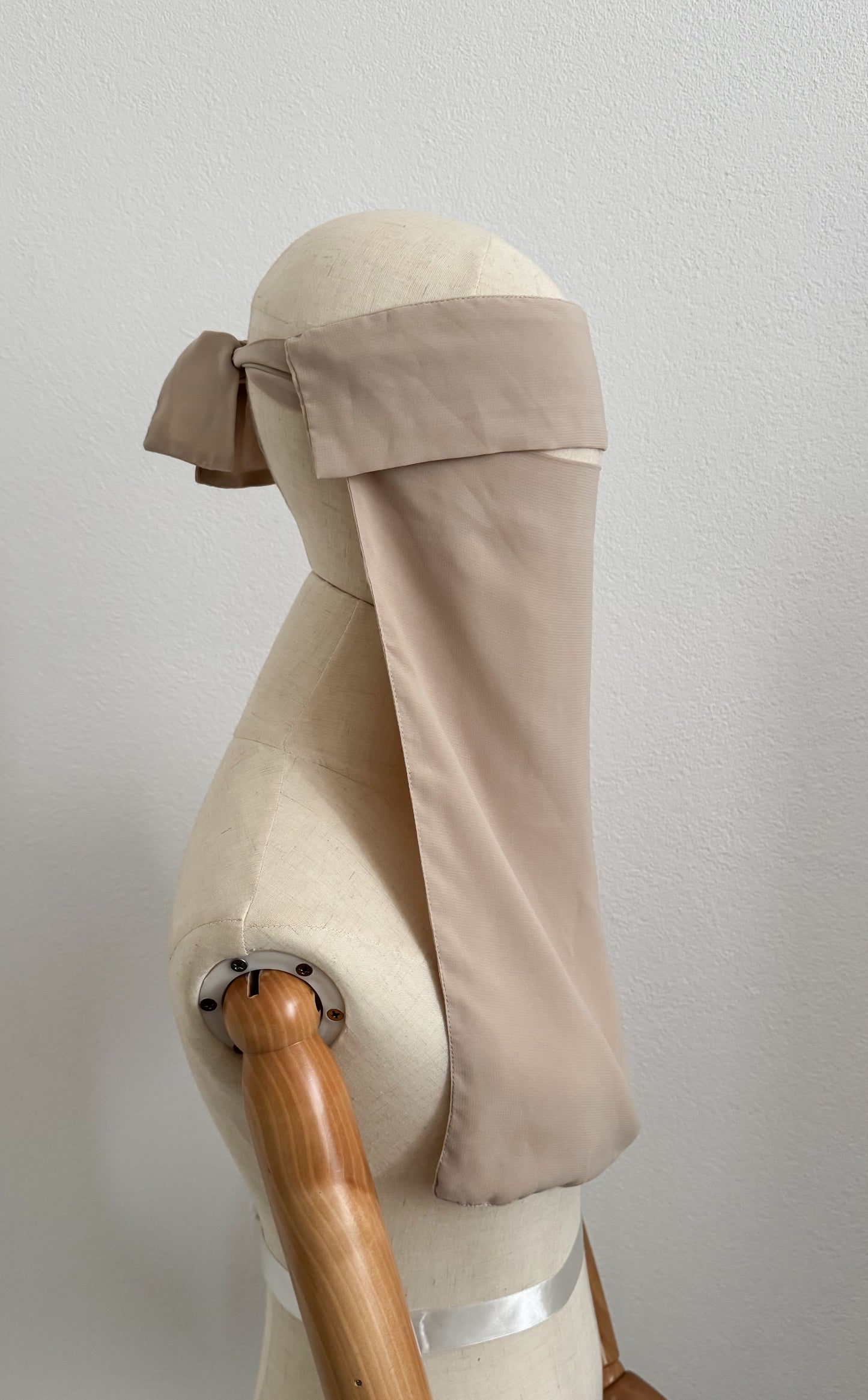 Simple Niqab with flap - Peach Being
