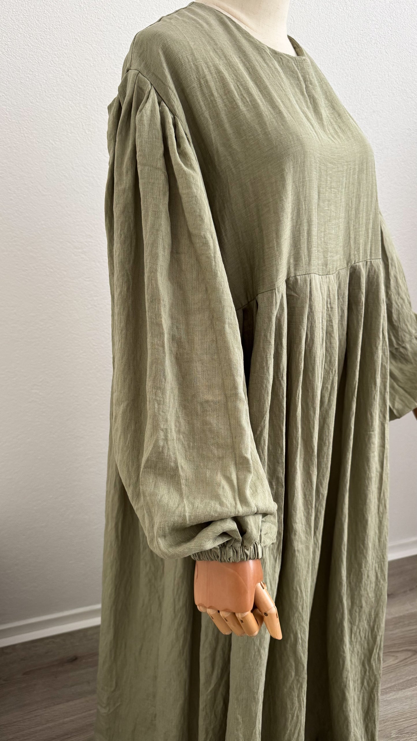 Abaya Lila Viscose & Linen - Light Khaki - Gamila Muslimah