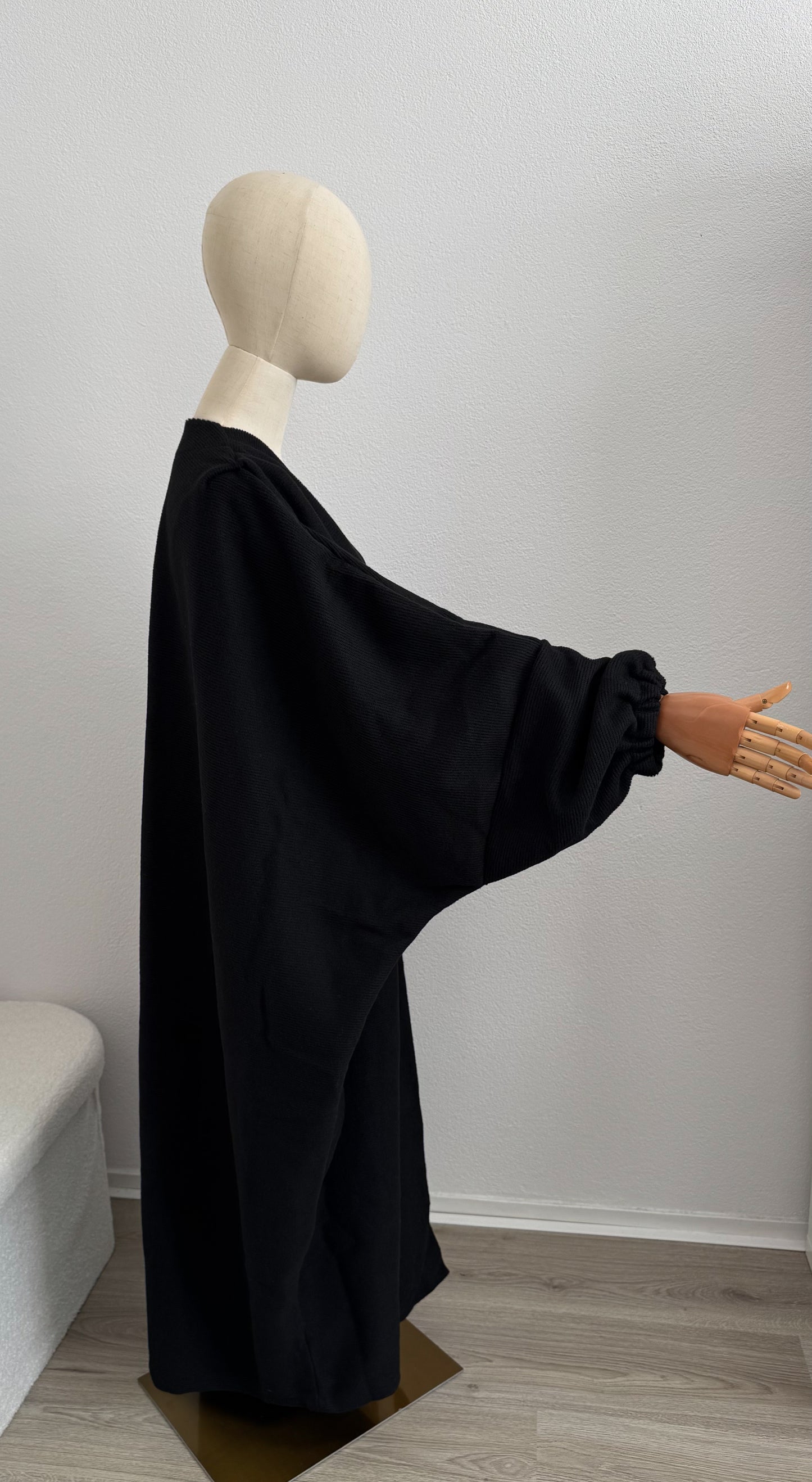 Cardigan Murih - Black - Gamila Muslimah