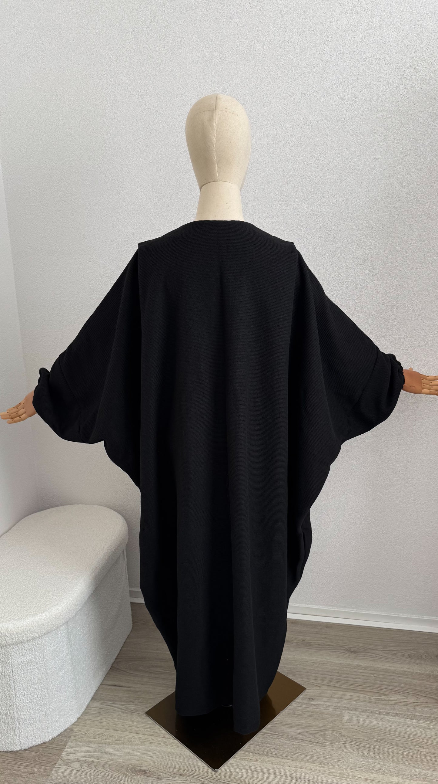 Cardigan Murih - Black - Gamila Muslimah