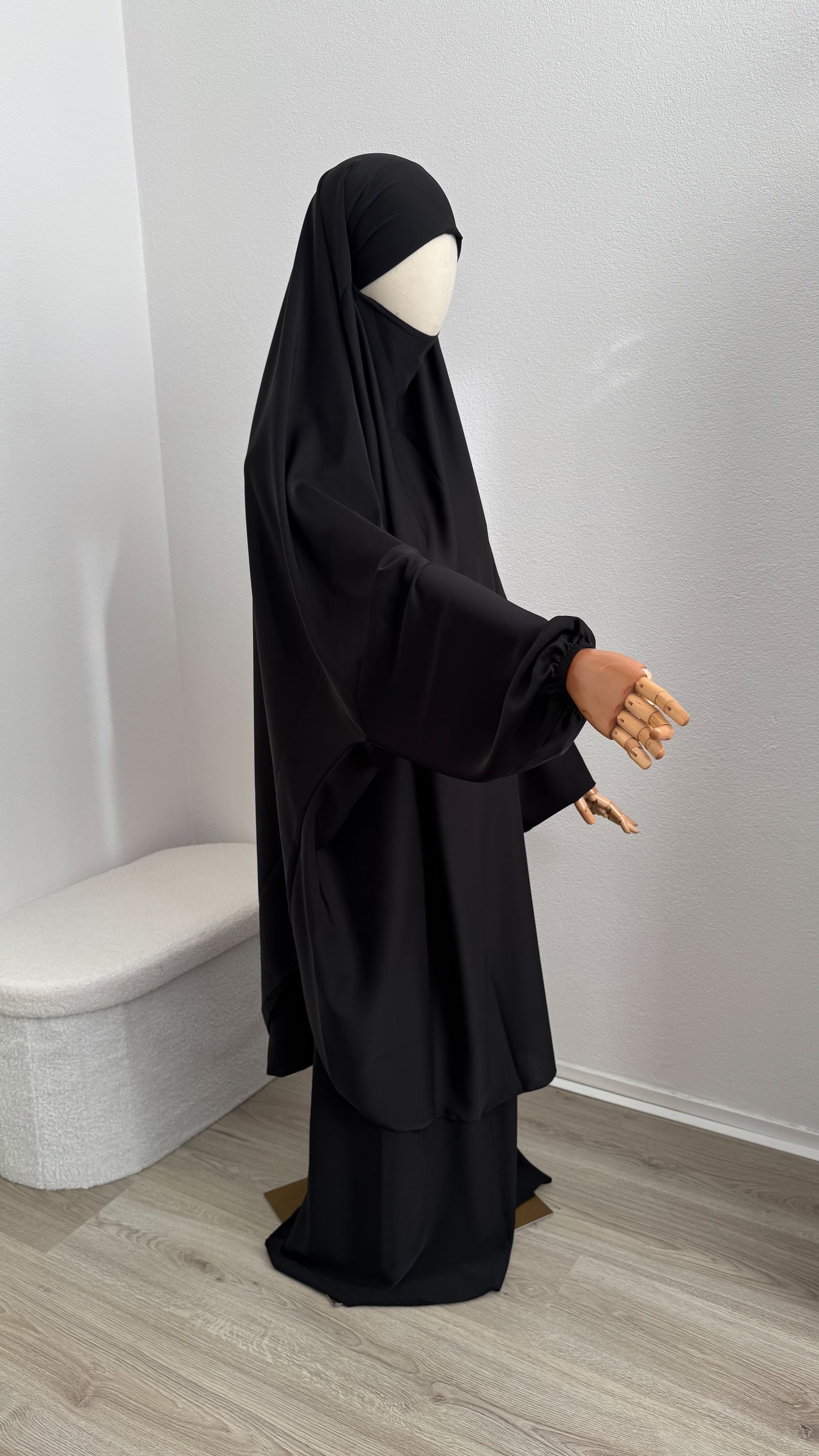 Jilbab Amina - Black - Medina Silk