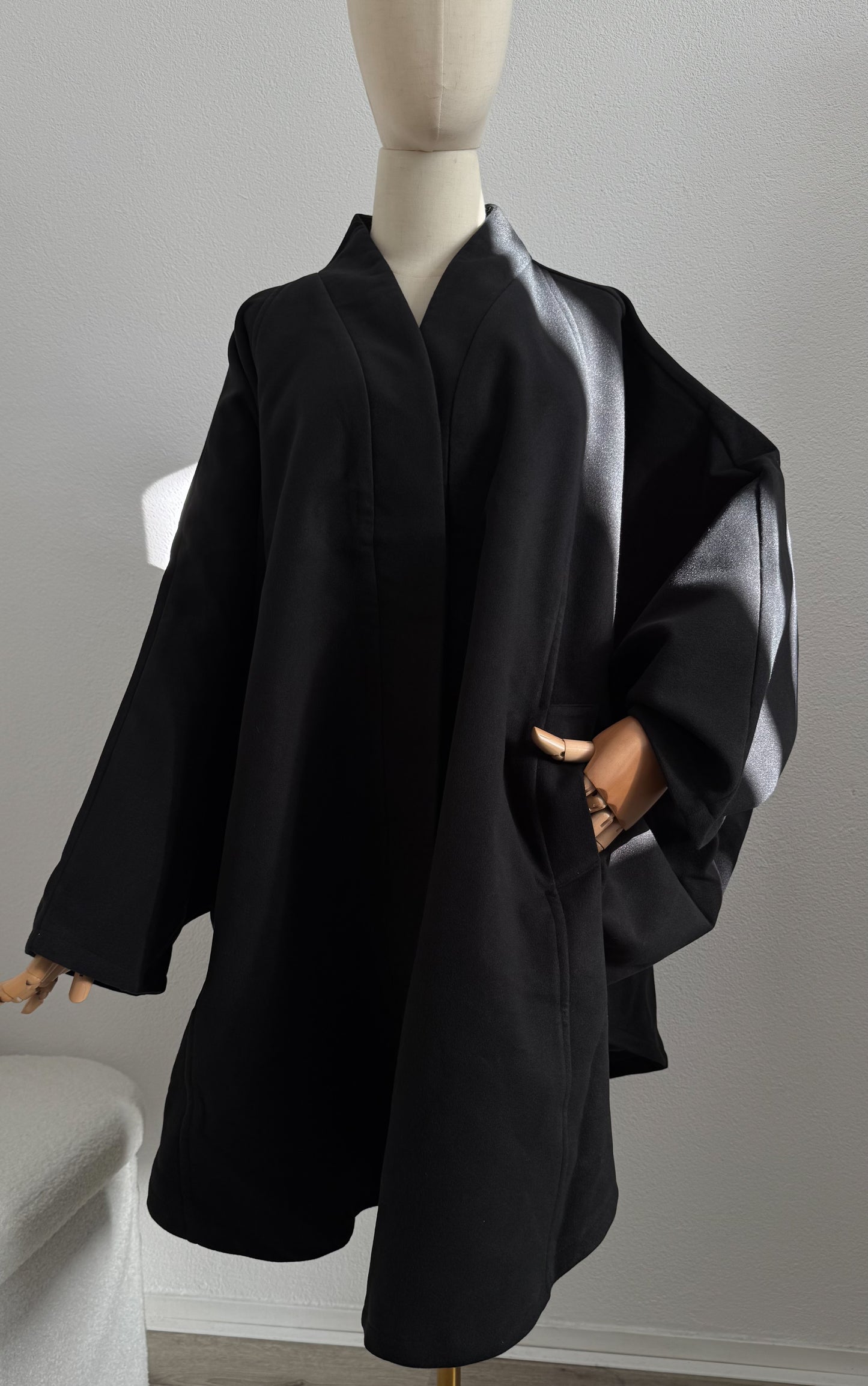 Cape Farasha - Black