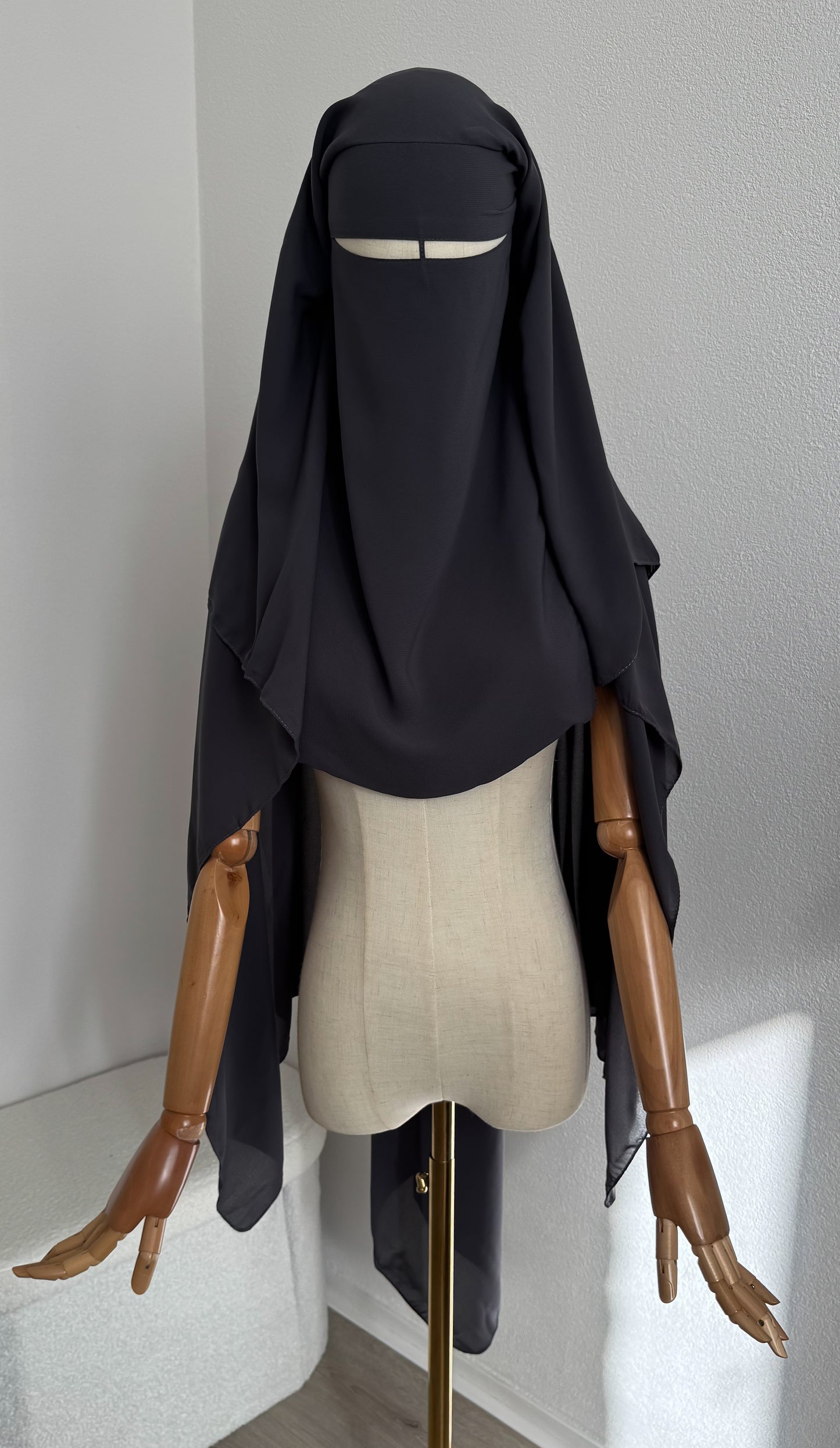 Niqab Aisha- with nose string - Anthracite Grey - Gamila Muslimah