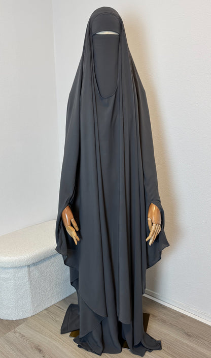 Muslimah Overhead Cape with clips Anthracite Grey + Niqab Nafaq