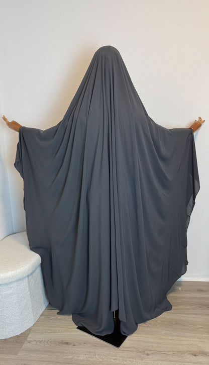 Muslimah Overhead Cape with clips Anthracite Grey + Niqab Nafaq