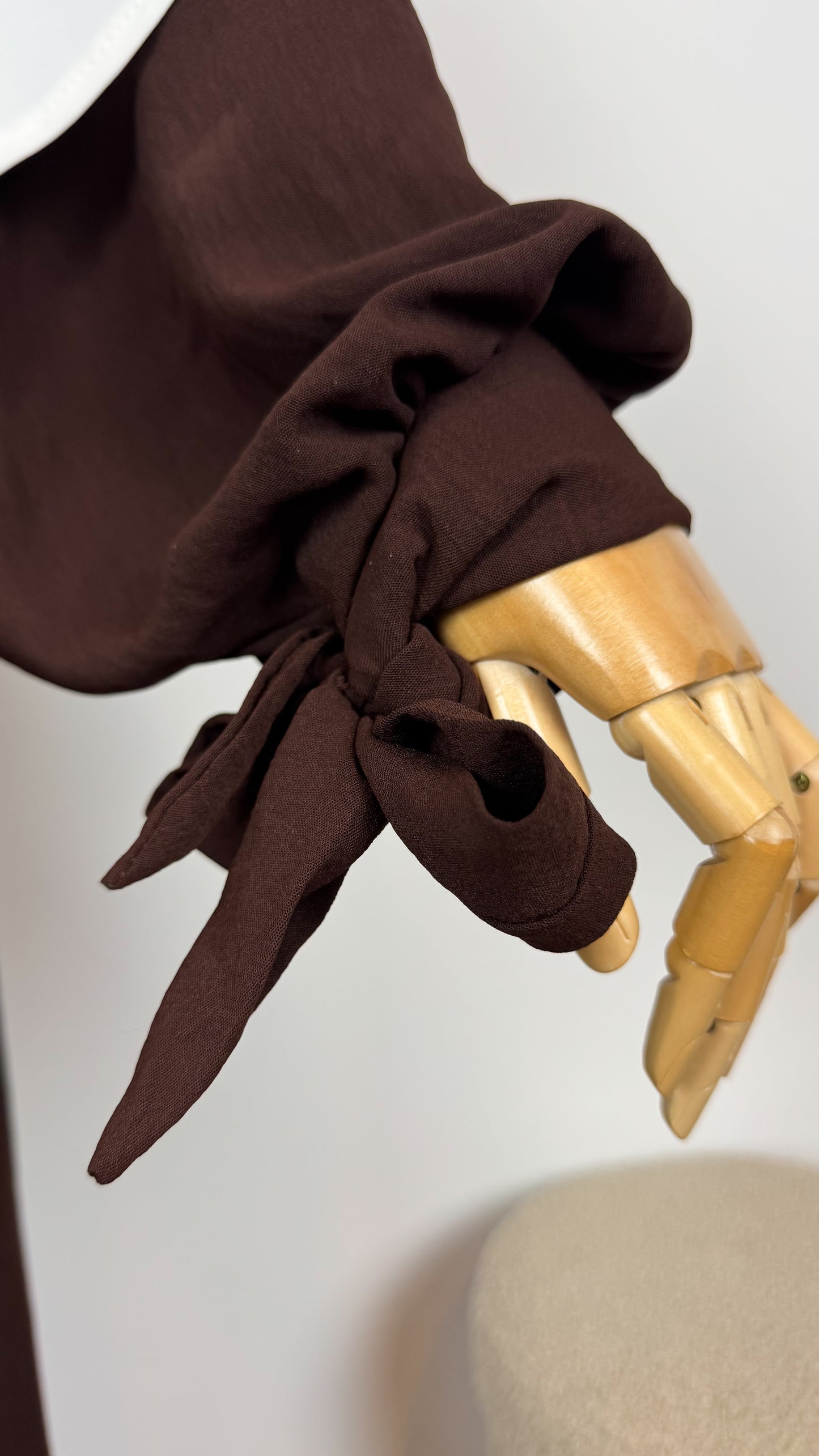 Abaya Hijabsenzo Jazz - Chocolate - Gamila Muslimah