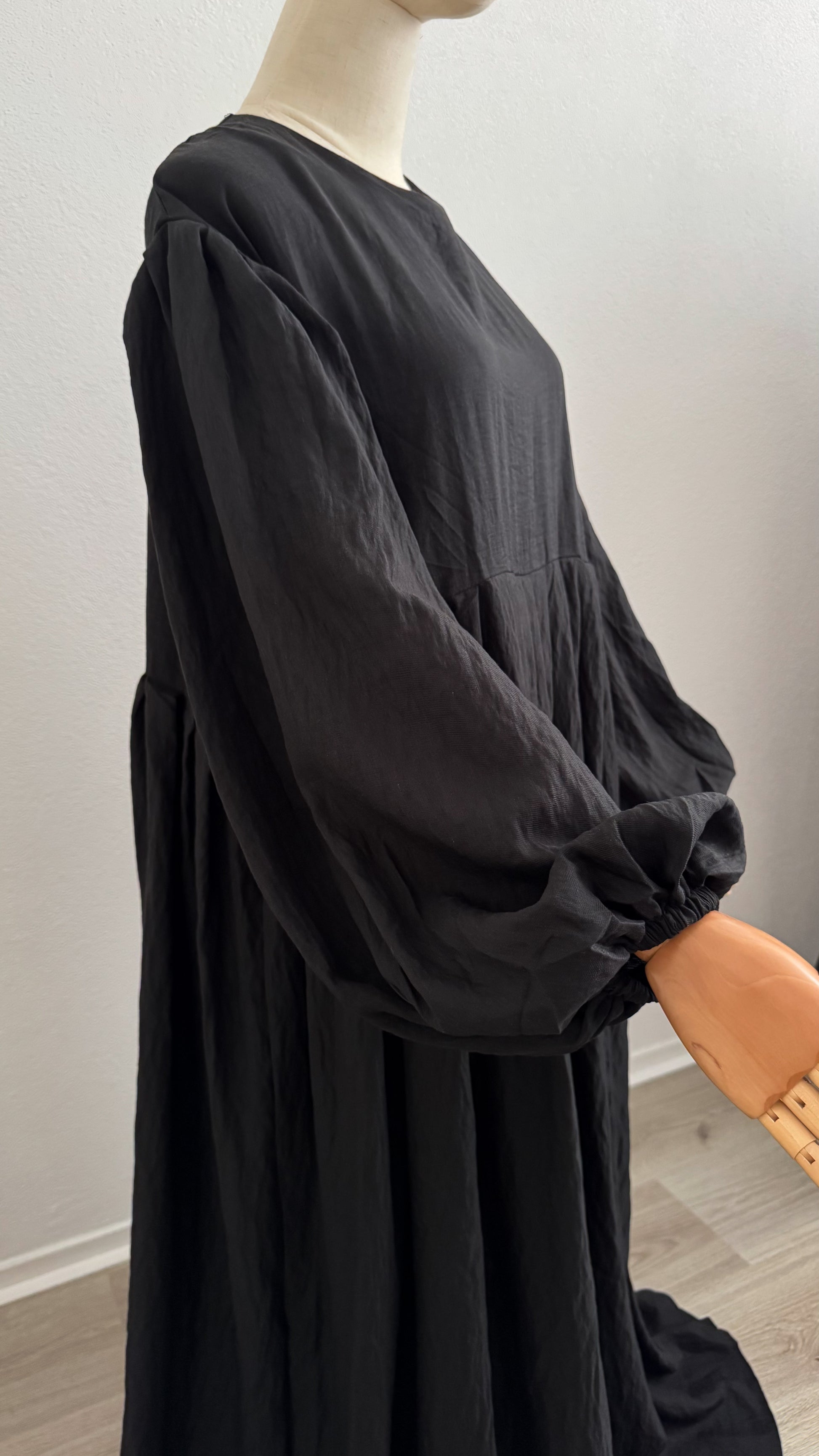 Abaya Lila Viscose & Linen - Black - Gamila Muslimah