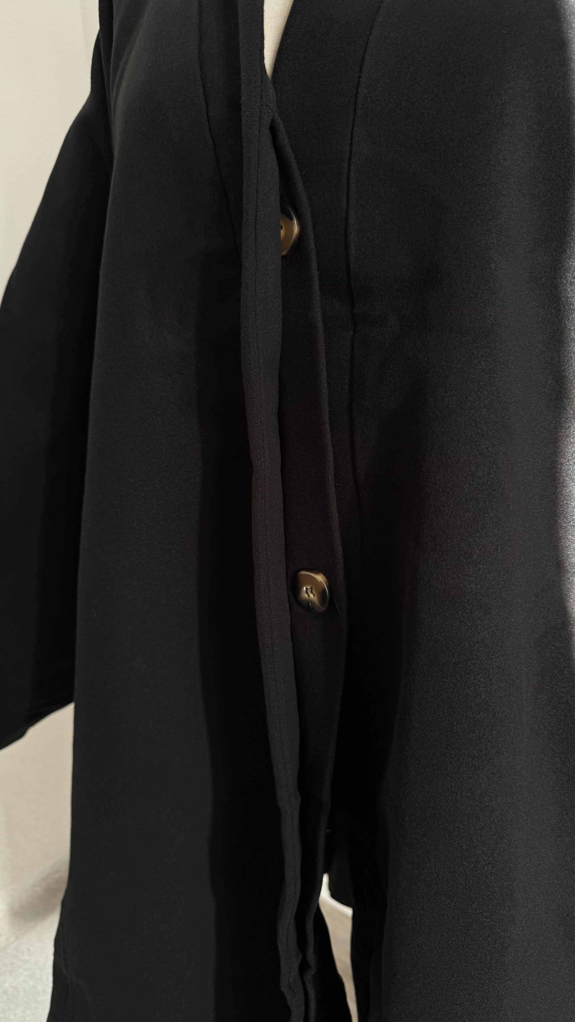 Cardigan - Cape Farasha - Black - Gamila Muslimah