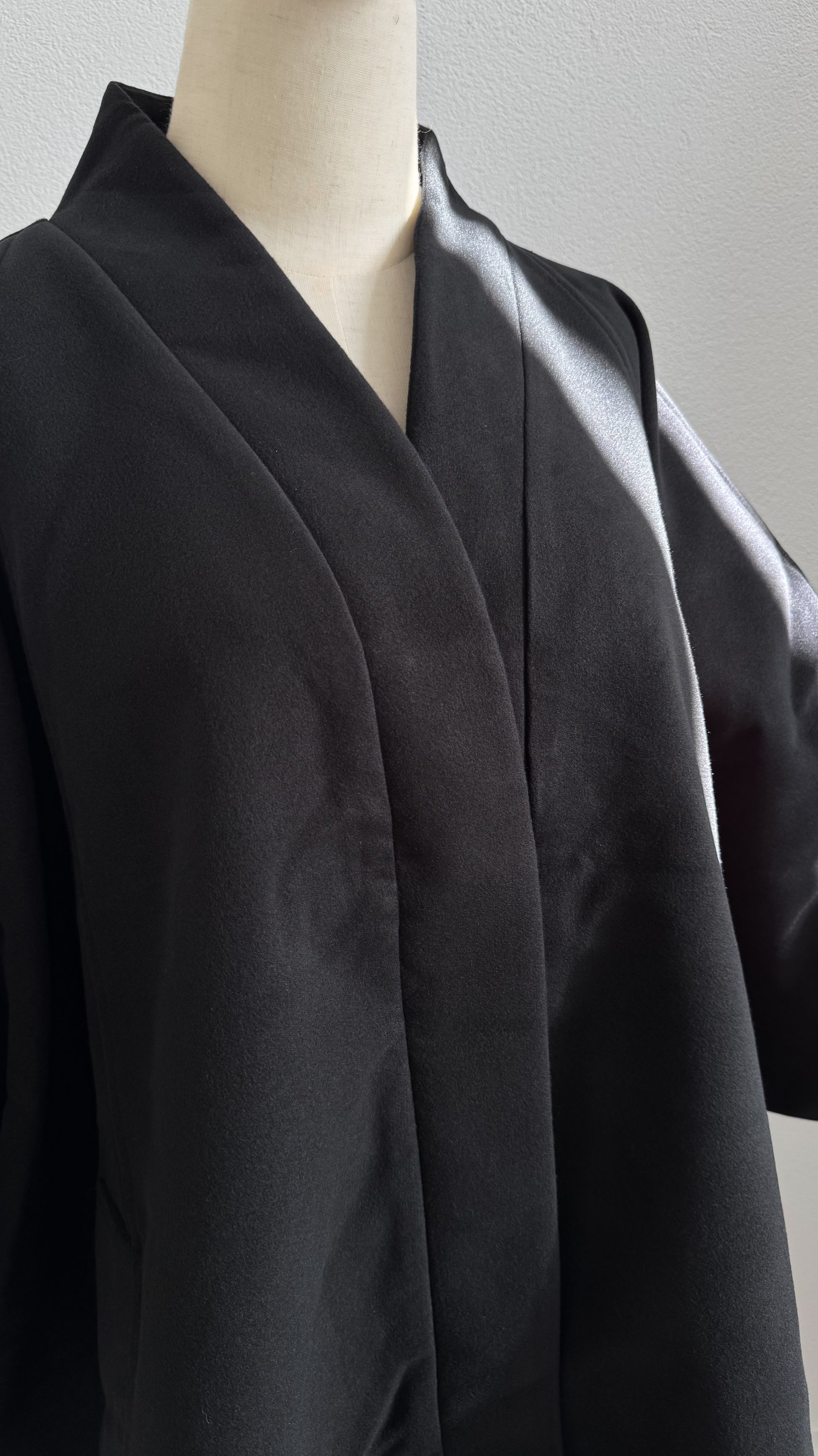 Cardigan - Cape Farasha - Black - Gamila Muslimah