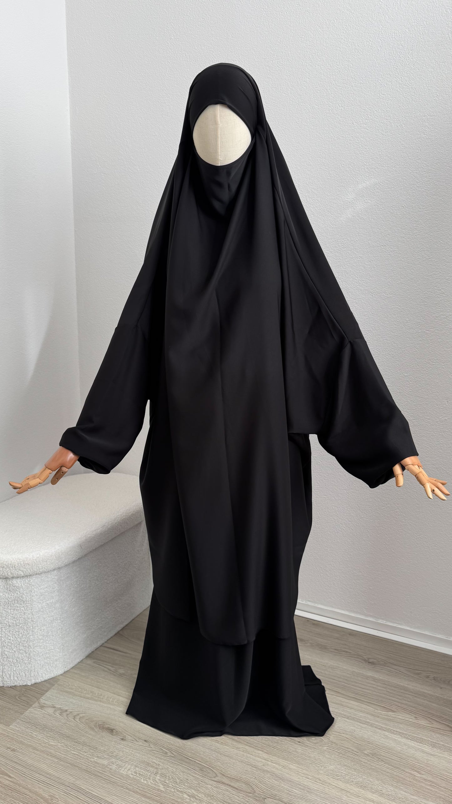 Jilbab Amina - Black - Medina Silk