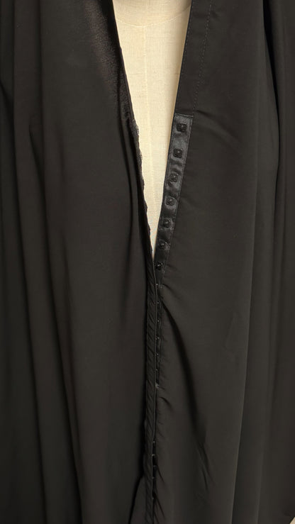 Saudi Overhead Cape with clips - full body