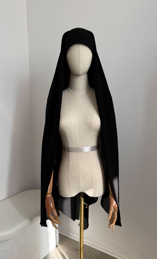 Safiyya Cape Black