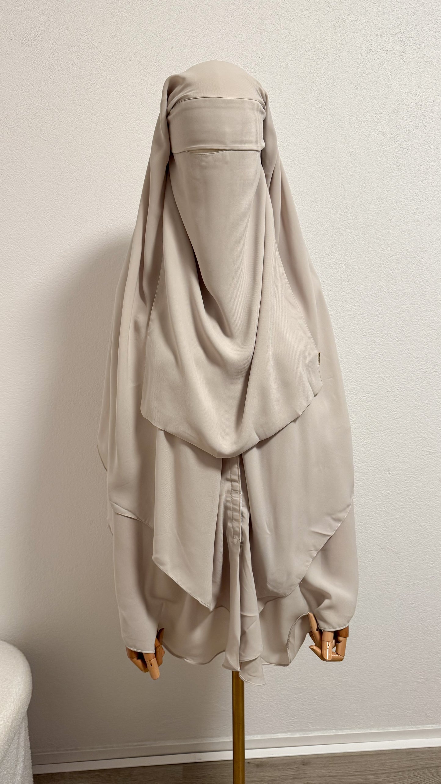 Niqab Asiyah with clips - Cream