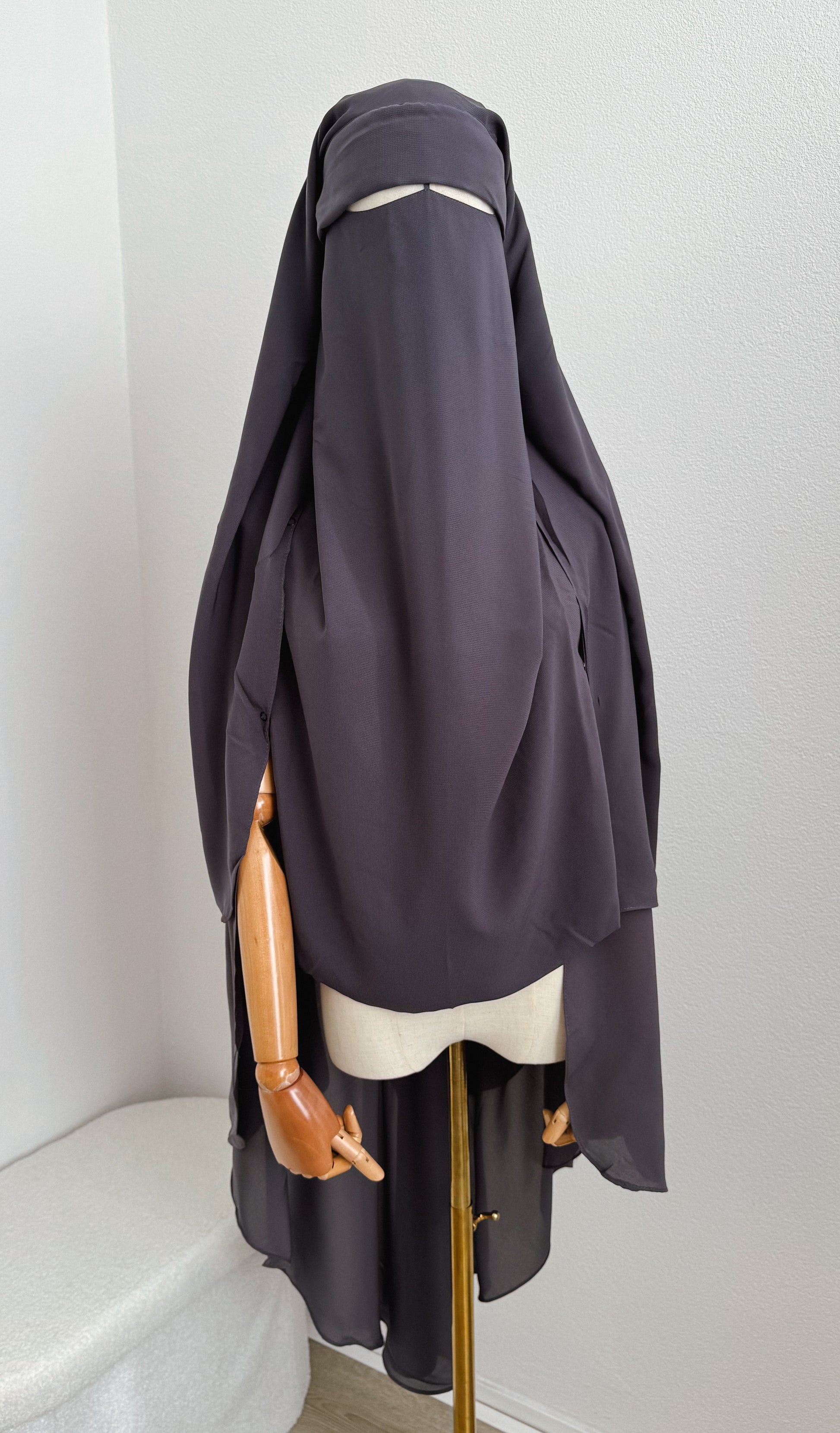 Maxi Niqab Khadija with Flap and Clips - Anthracite Grey - Gamila Muslimah