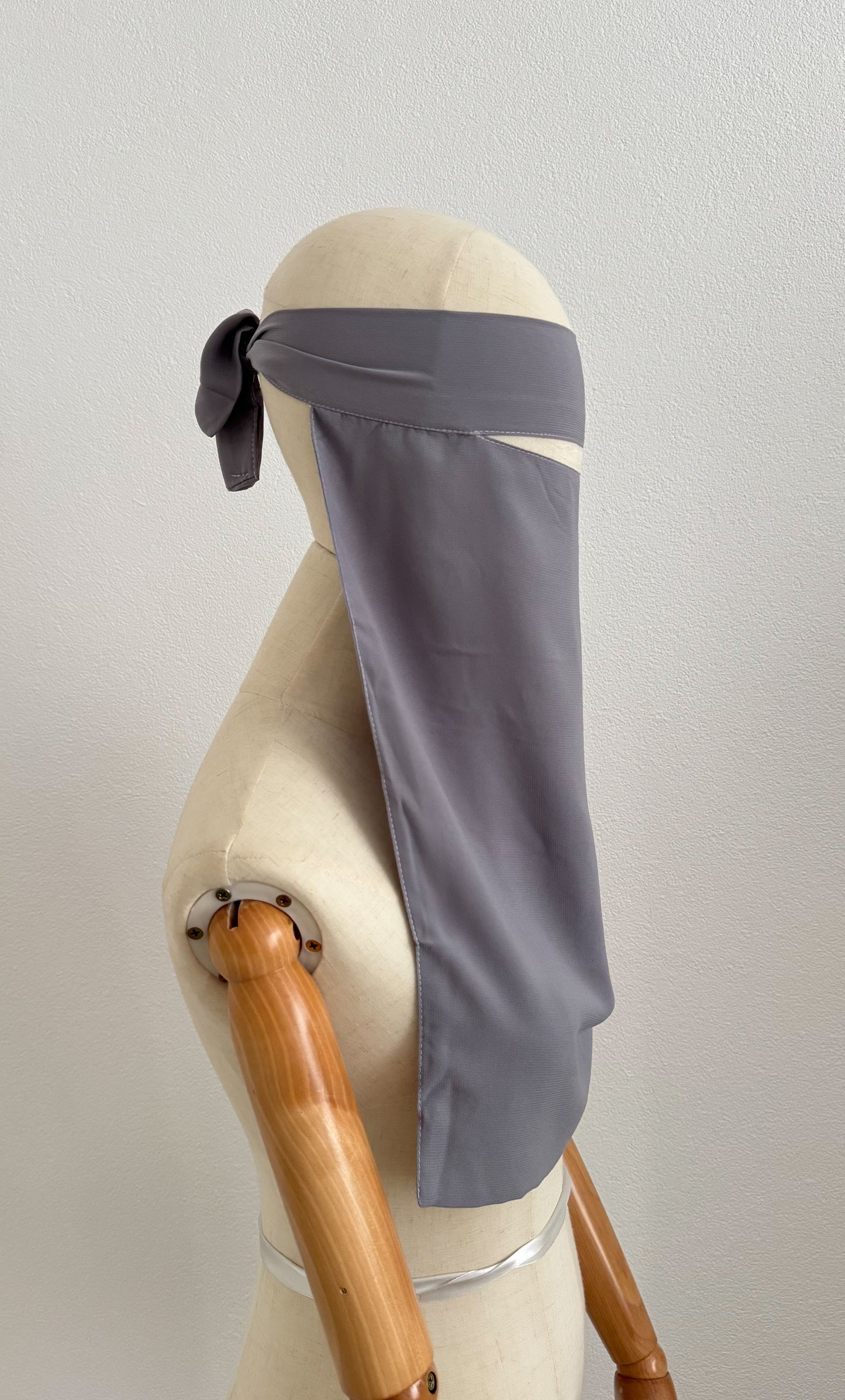 Simple Niqab Pinch Style- Light Grey - Gamila Muslimah